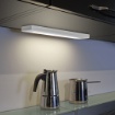 Immagine di Applique Bianco Reglette Alino Led con Interruttore on/off  Trio Lighting