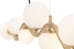 Immagine di Lampadario Moderno Uva Struttura Onda Oro 7 Sfere Vetro Bianco Maytoni