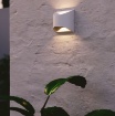 Immagine di Applique Da Esterno Led CCT Luce Sopra e Sotto Bianco IP54