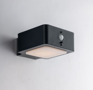 Immagine di Applique Led Da Esterno Quadrata Con Sensore e Pannello Solare IP54