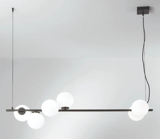 Immagine di Lampadario Orizzontale 6 Luci Nero Con Sfere Bianche Enoire Design Fan Europe