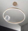 Immagine di Lampadario Anello Led 35w Dimmerabile Oro Con Sfera Vetro Lisboa Ondaluce