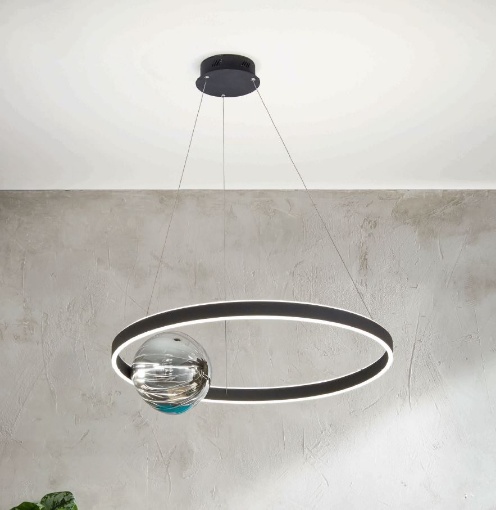 Immagine di Lampadario Anello Led 46w Dimmerabile Nero Con Sfera Vetro Lisboa Ondaluce