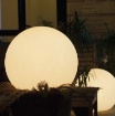 Immagine di Lampada Sferica Da Terra Palla Luminosa Da Giardino Bianca 40 cm IP65