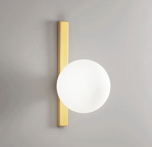 Immagine di Applique Da Parete Bacchetta Oro Sfera Vetro Bianco Enoire AP1 Luce Ambiente Design