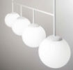 Immagine di Lampadario Per Tavolo Pranzo Moderno Sfere Vetro Bianco Baly Luce Ambiente Design