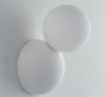 Immagine di Applique Da Parete Gesso Sfera Vetro Bianco Moderna Kiss Luce Ambiente Design