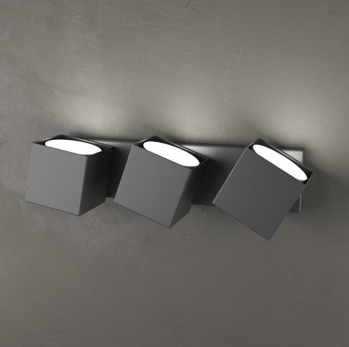 Picture of Applique Led Gx53 Squadrata Cubi Orientabili 3 Luci Moderna Rotation Top Light